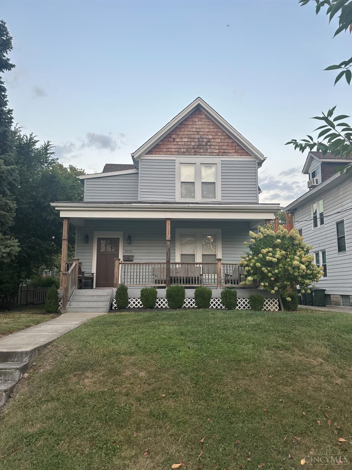 Property Photo: 3950 Elsmere Avenue OH 45212