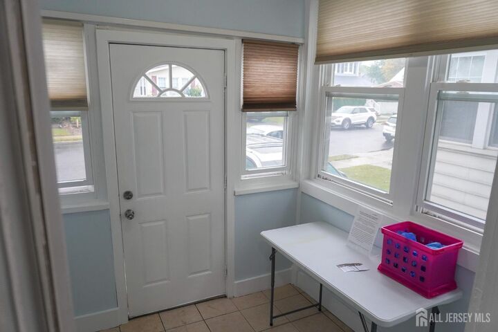 Property Photo:  1239 Victor Avenue  NJ 07083 