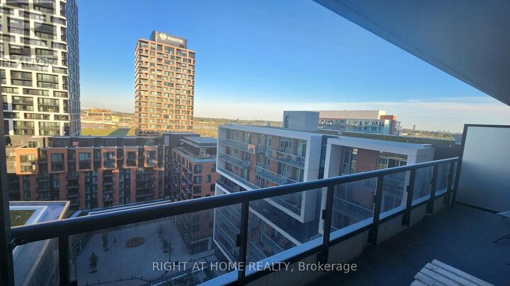 Property Photo:  8119 Birchmount Road 1502  ON L6G 0H5 