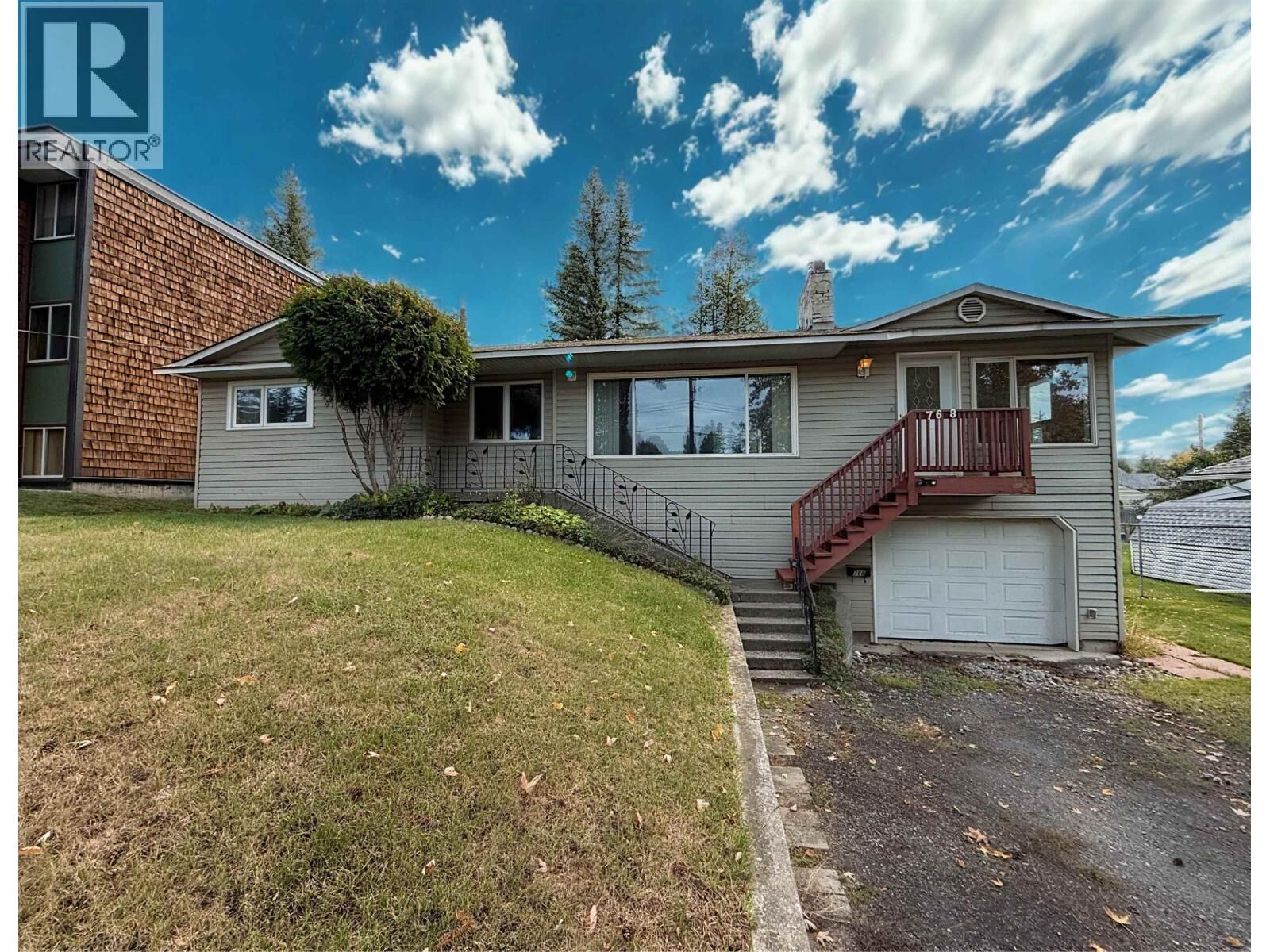 Property Photo:  768 Vaughan Street  BC V2J 2T5