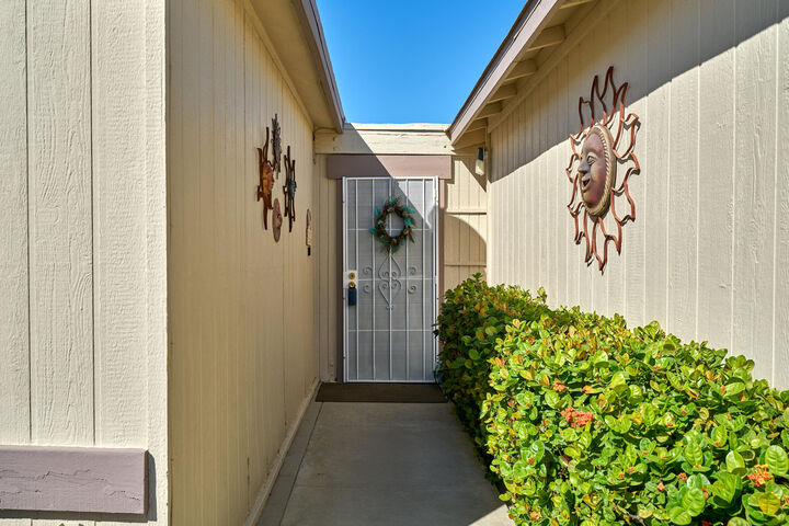 Property Photo: 33537 Lisa Circle CA 92276