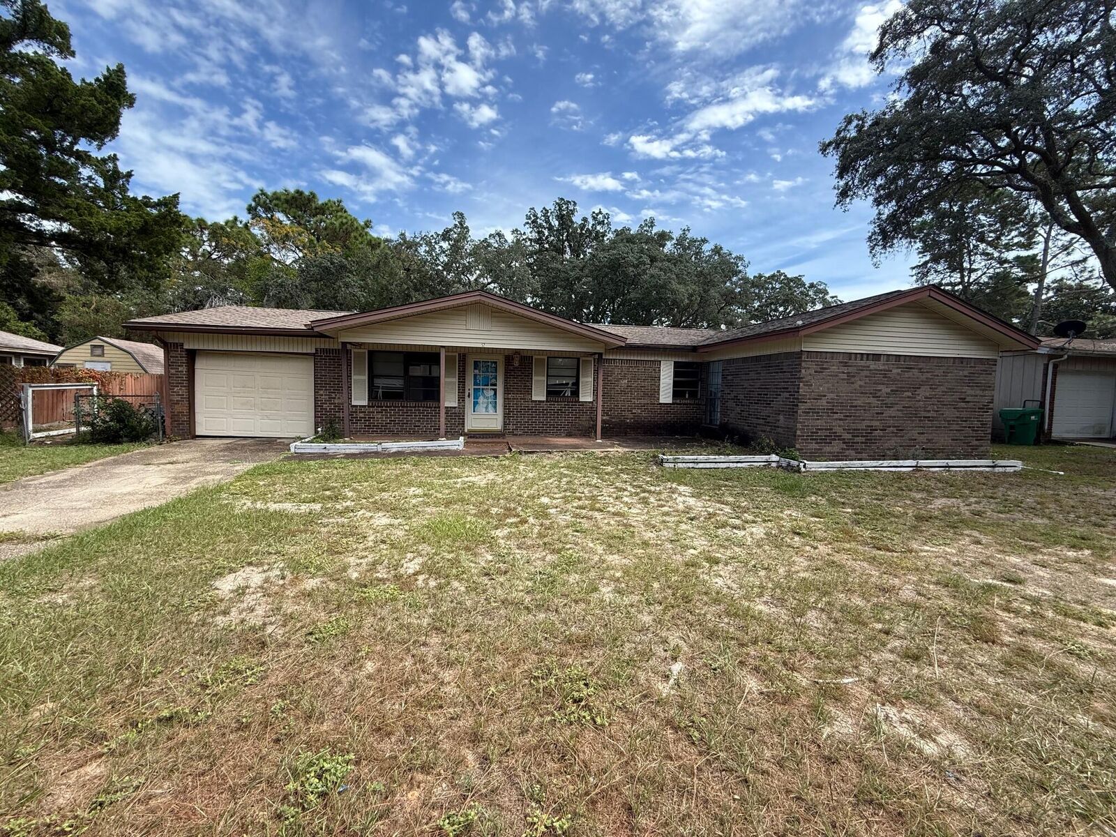 Property Photo:  52 Berwick Circle  FL 32579 