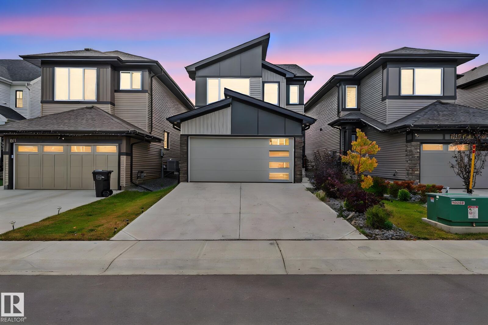 Property Photo: 1813 Collip View View SW AB T6W 5C7