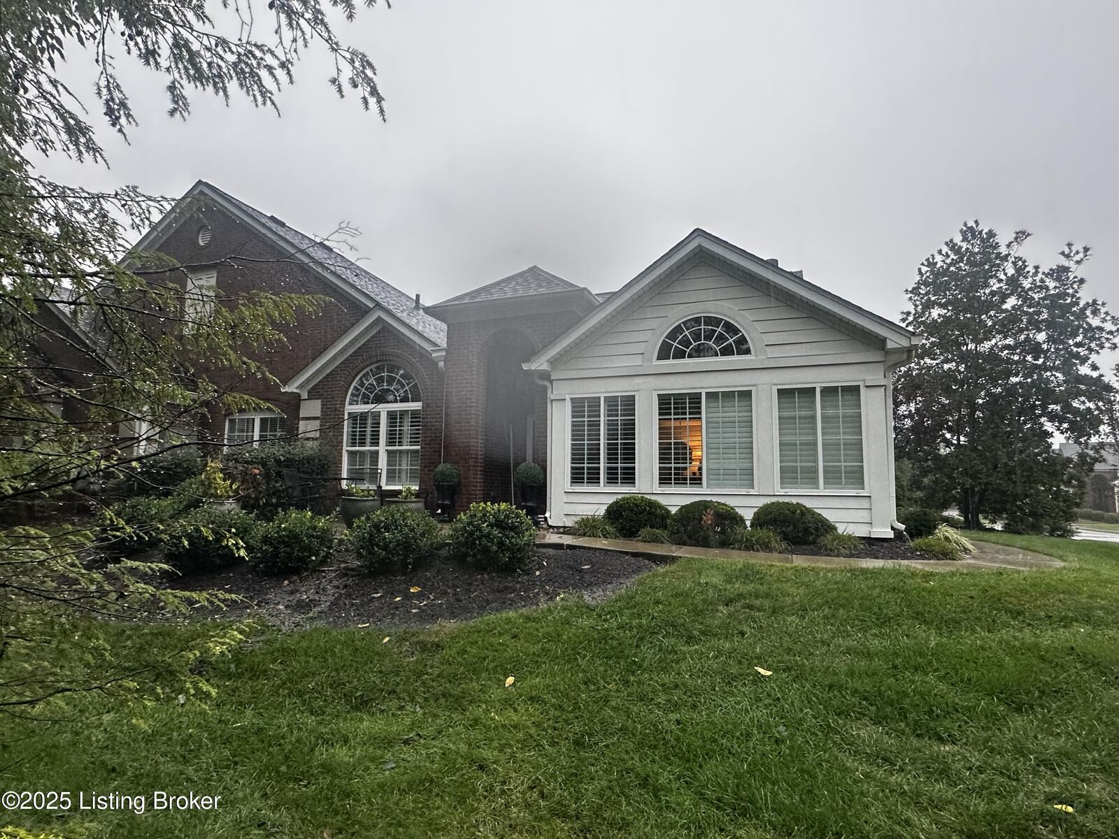 Property Photo:  4322 Ivy Crest Cir  KY 40241 