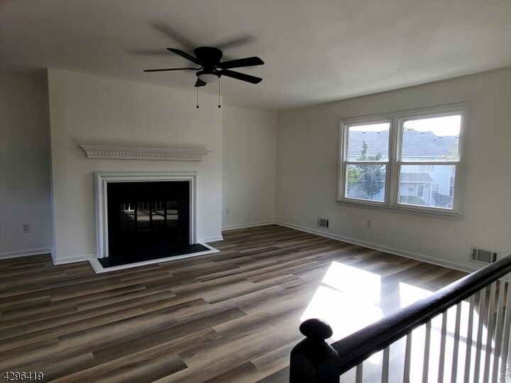 Property Photo: 31 Hancock Ct NJ 08822