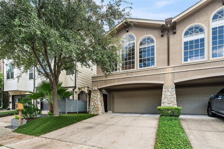 Property Photo: 1239 W Pierce Street TX 77019