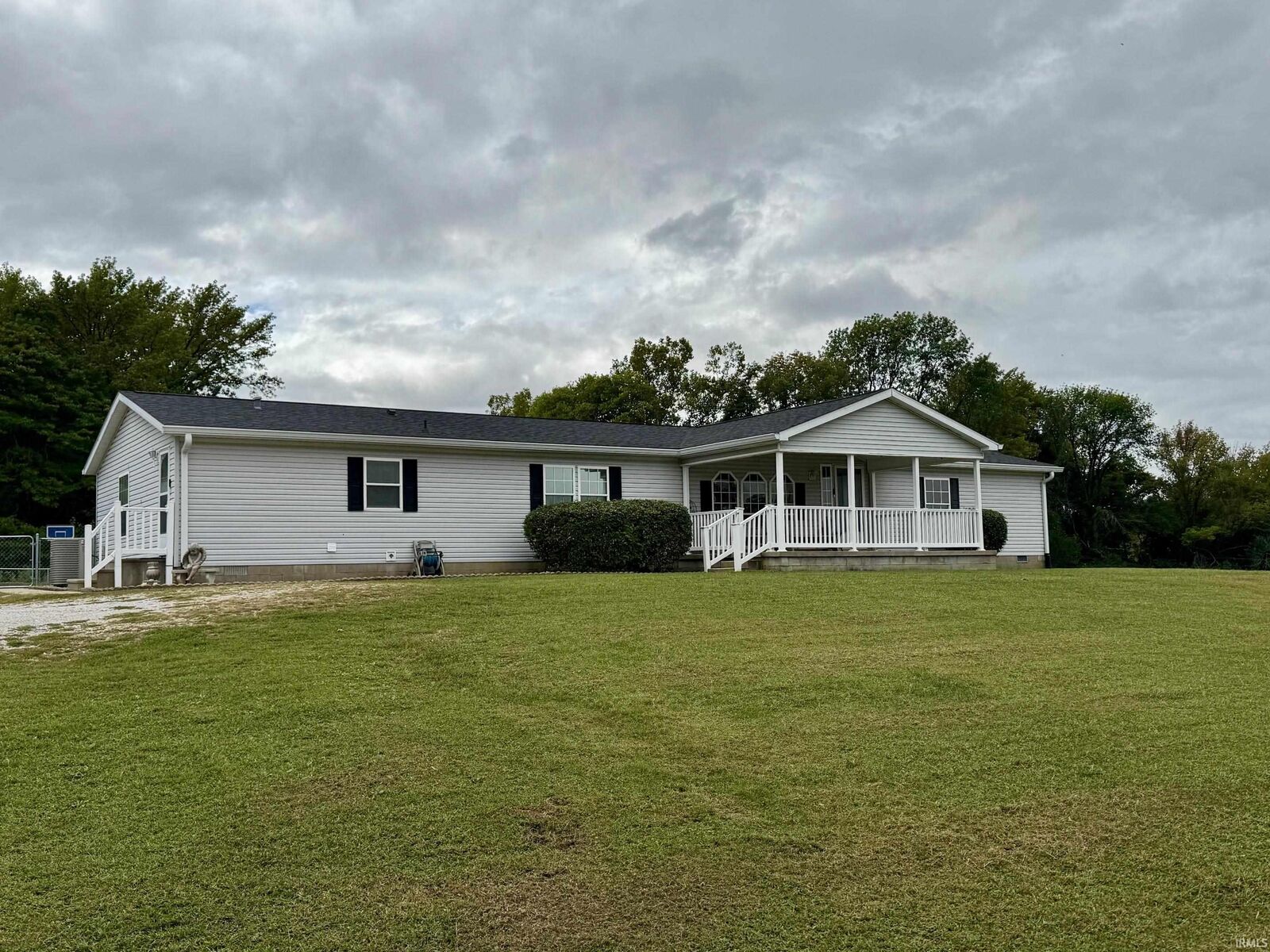 Property Photo:  569 S Barn Lane  IN 47670 