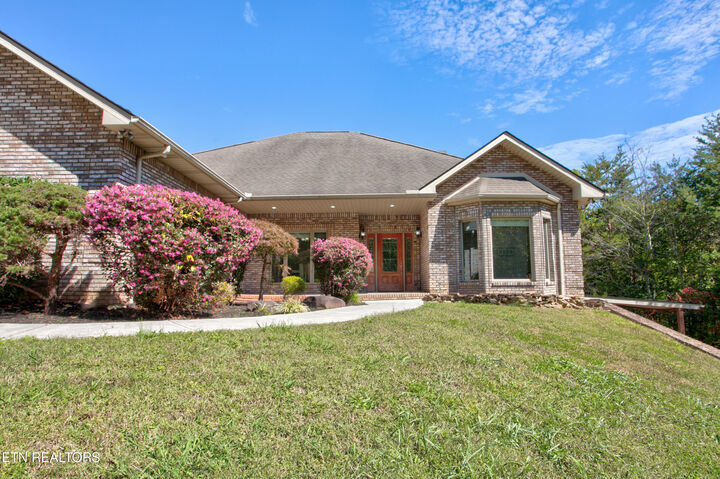 Property Photo: 544 Kings Hills Blvd TN 37863