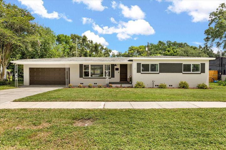 Property Photo:  2405 Nancy Street  FL 32806 