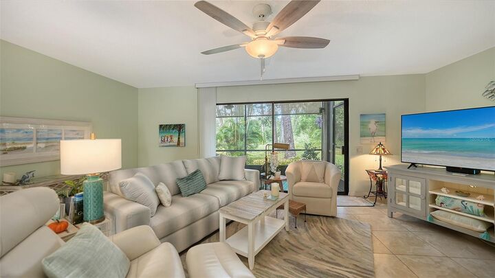 Property Photo: 238 Woodland Drive 238 FL 34229