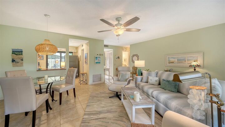 Property Photo:  238 Woodland Drive 238  FL 34229 