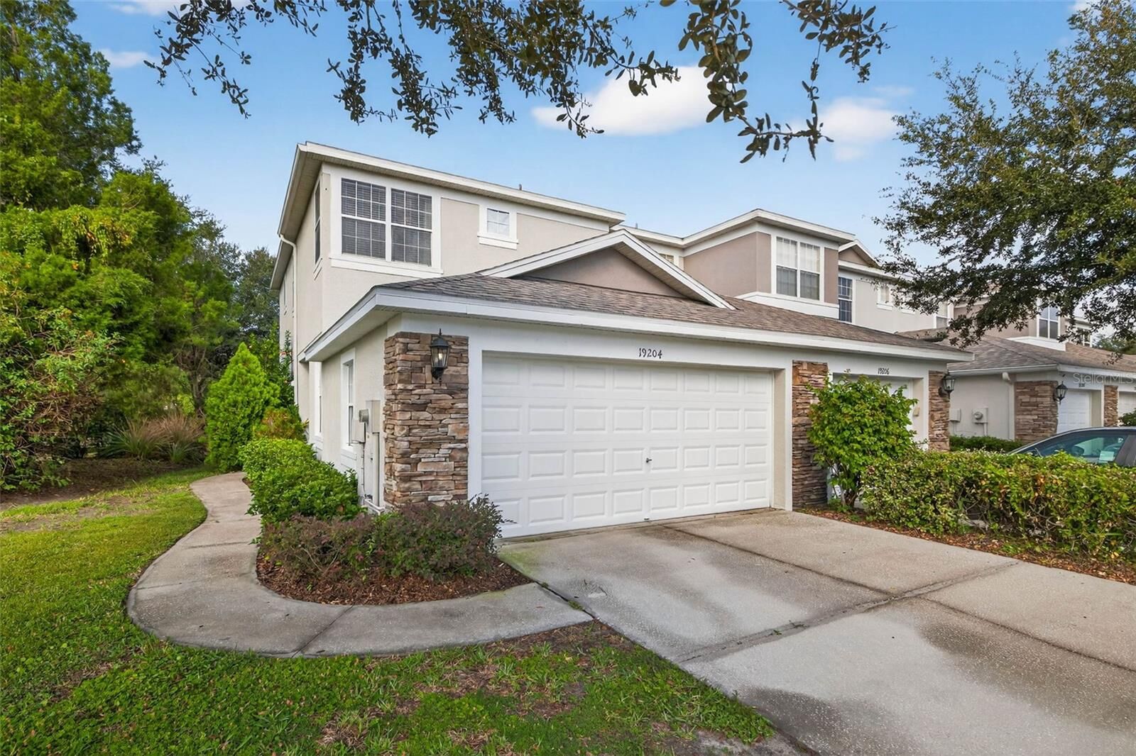 Property Photo: 19204 Stone Hedge Drive FL 33647