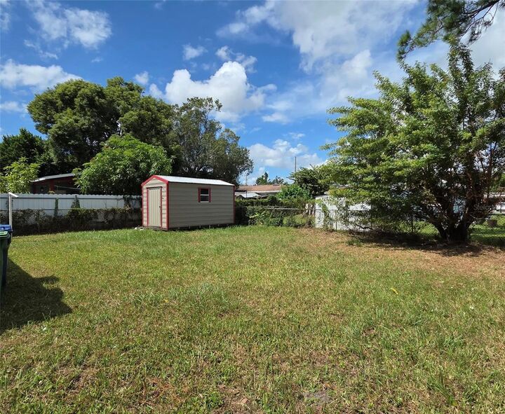 Property Photo:  1527 W Clinton Street  FL 33604