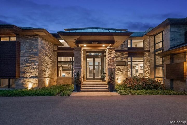 Property Photo:  2657 Turtle Shores Drive  MI 48302 0779 