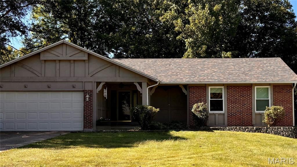 Property Photo:  22 Ivy Court  MO 63303 