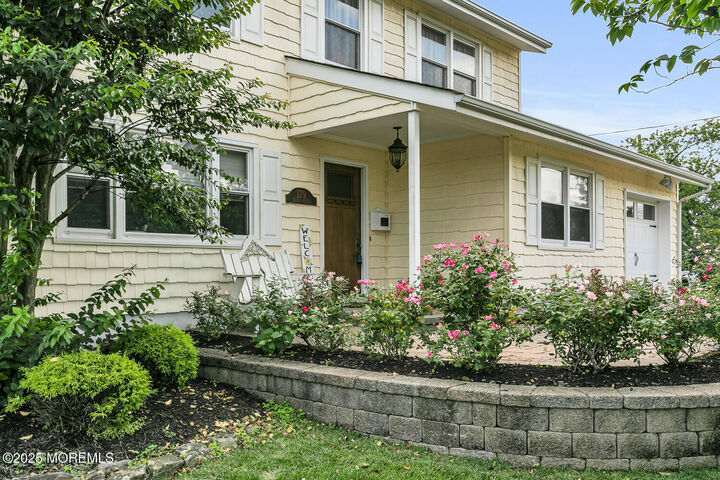 Property Photo:  179 Joline Avenue  NJ 07740 