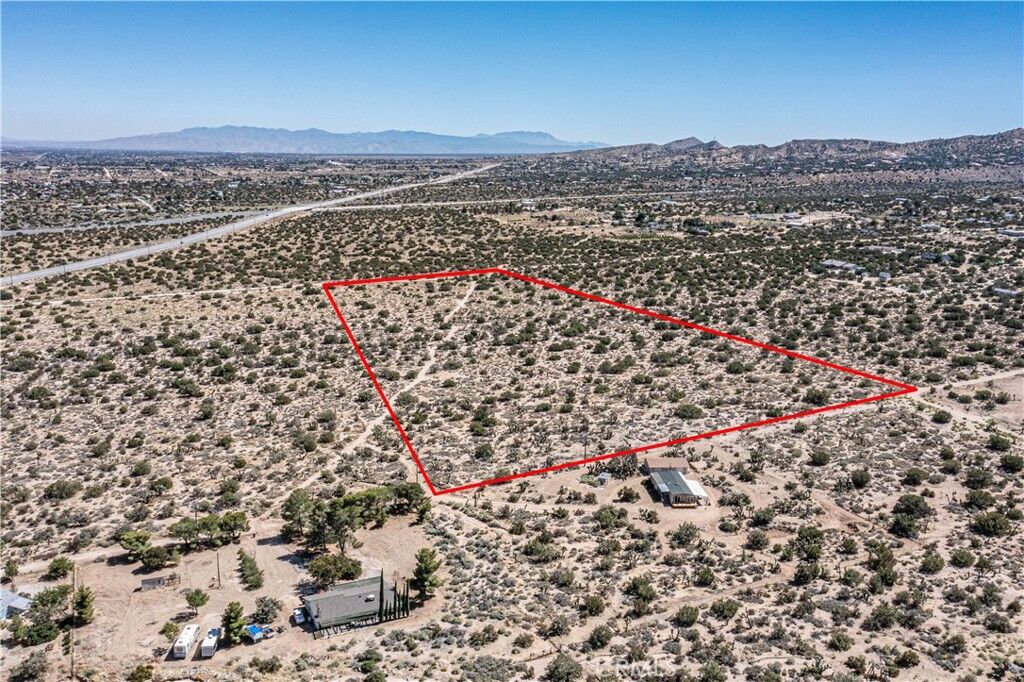 Property Photo:  0 Silver Rock Lot 01 Road  CA 92372 