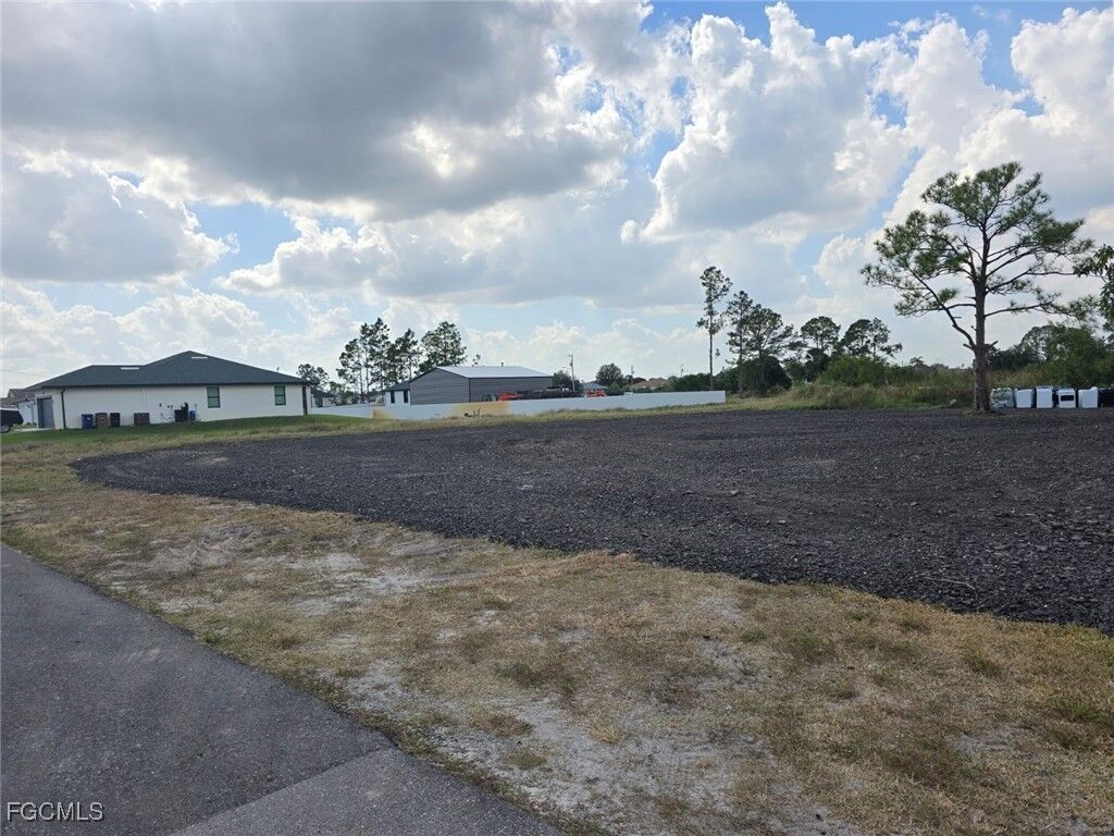 Property Photo:  3004 Ruth Avenue S  FL 33976 