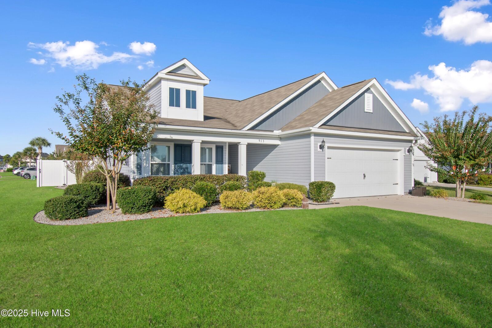 Property Photo:  913 Eastham Court SW  NC 28469 