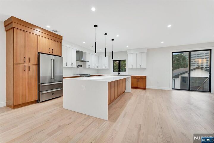 Property Photo:  227 Eastern Way  NJ 07070 