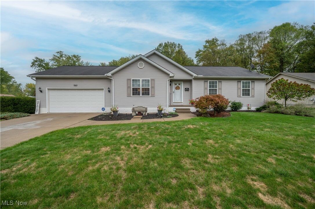 Property Photo: 7553 Glenwood Avenue OH 44512