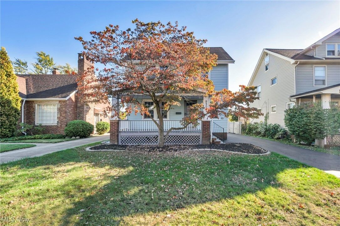 Property Photo: 9302 Park Heights Avenue OH 44125