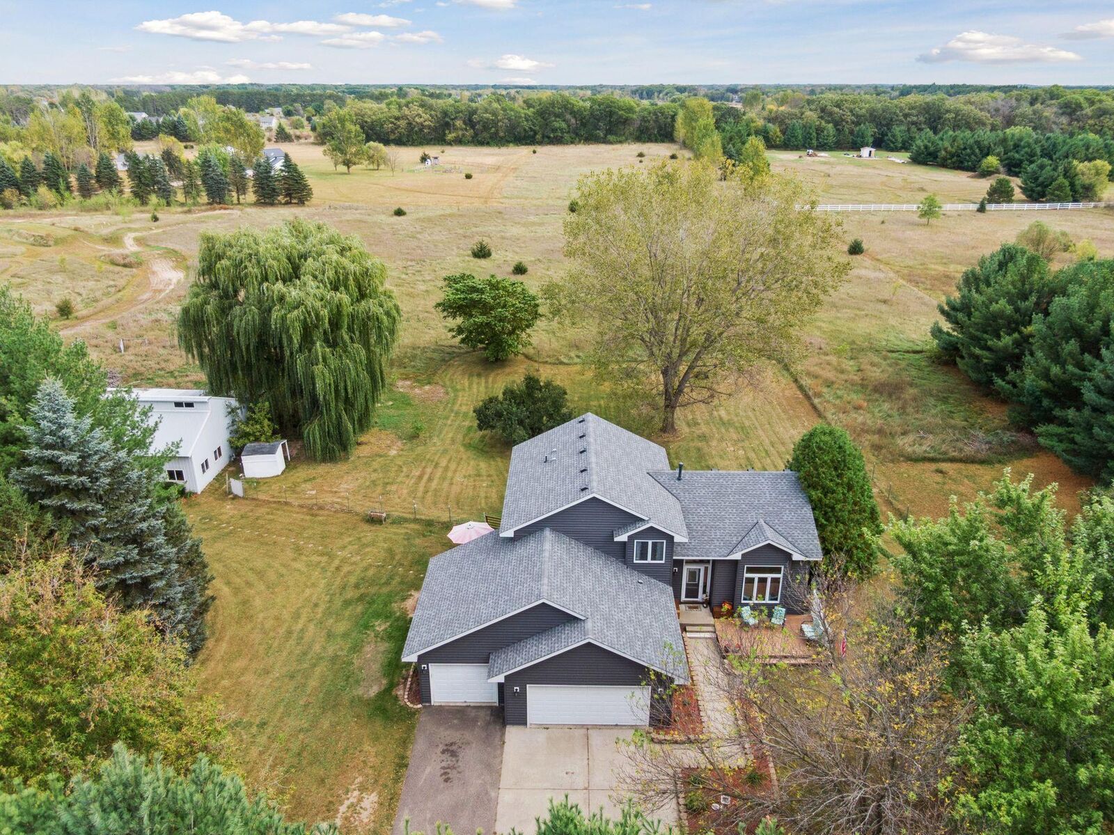 Property Photo:  29928 152nd Street NW  MN 55398 