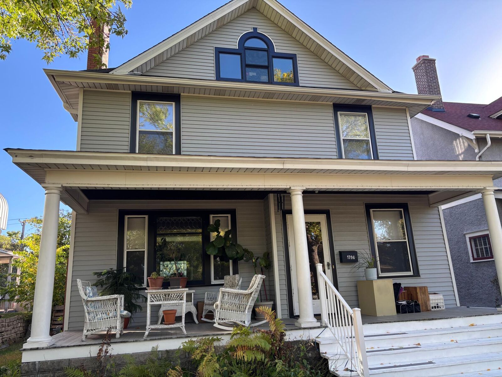 Property Photo: 1796 Iglehart Avenue MN 55104