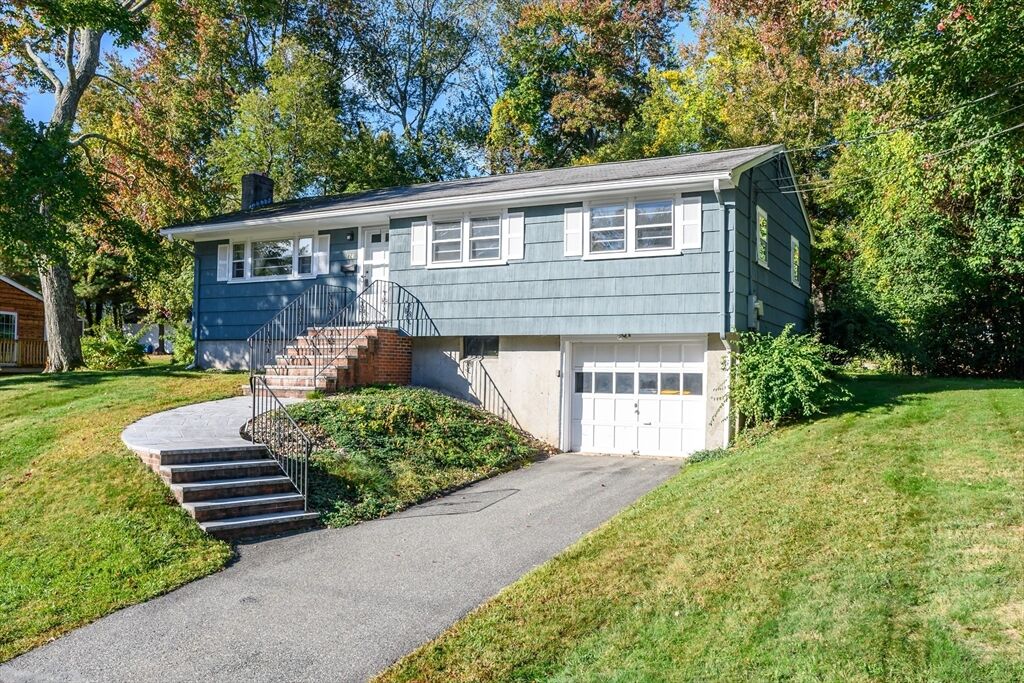 Property Photo:  124 Juniper Drive  MA 02062 