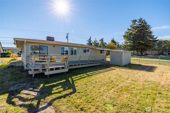 Property Photo: 1406 29th Street WA 98221
