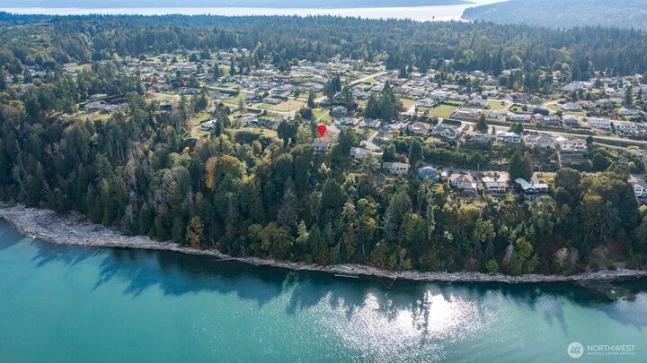 Property Photo:  1857  Cascade View Drive  WA 98282 