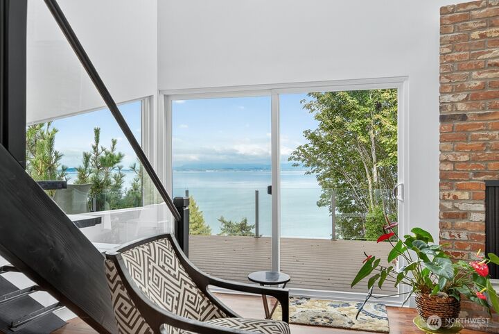 Property Photo:  1857  Cascade View Drive  WA 98282 