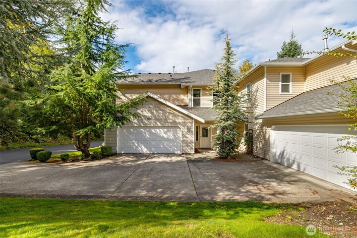 Property Photo: 3301 Park Lane B WA 98274