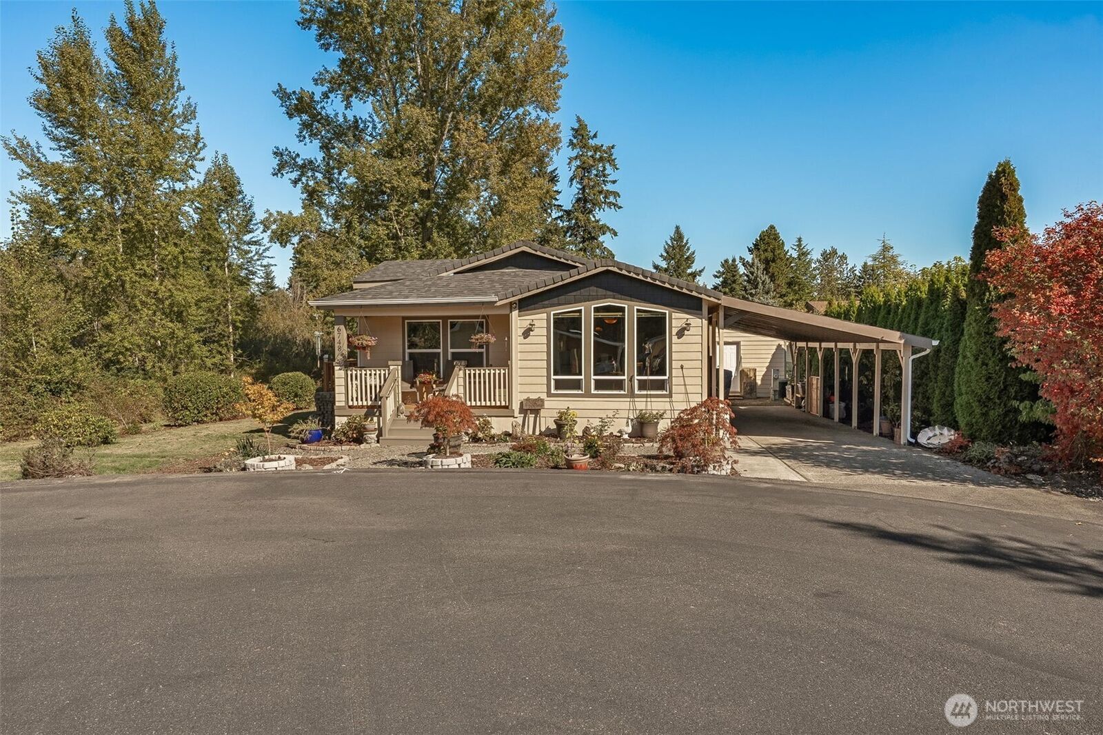 Property Photo: 6748 Scorpio Lane NE WA 98311