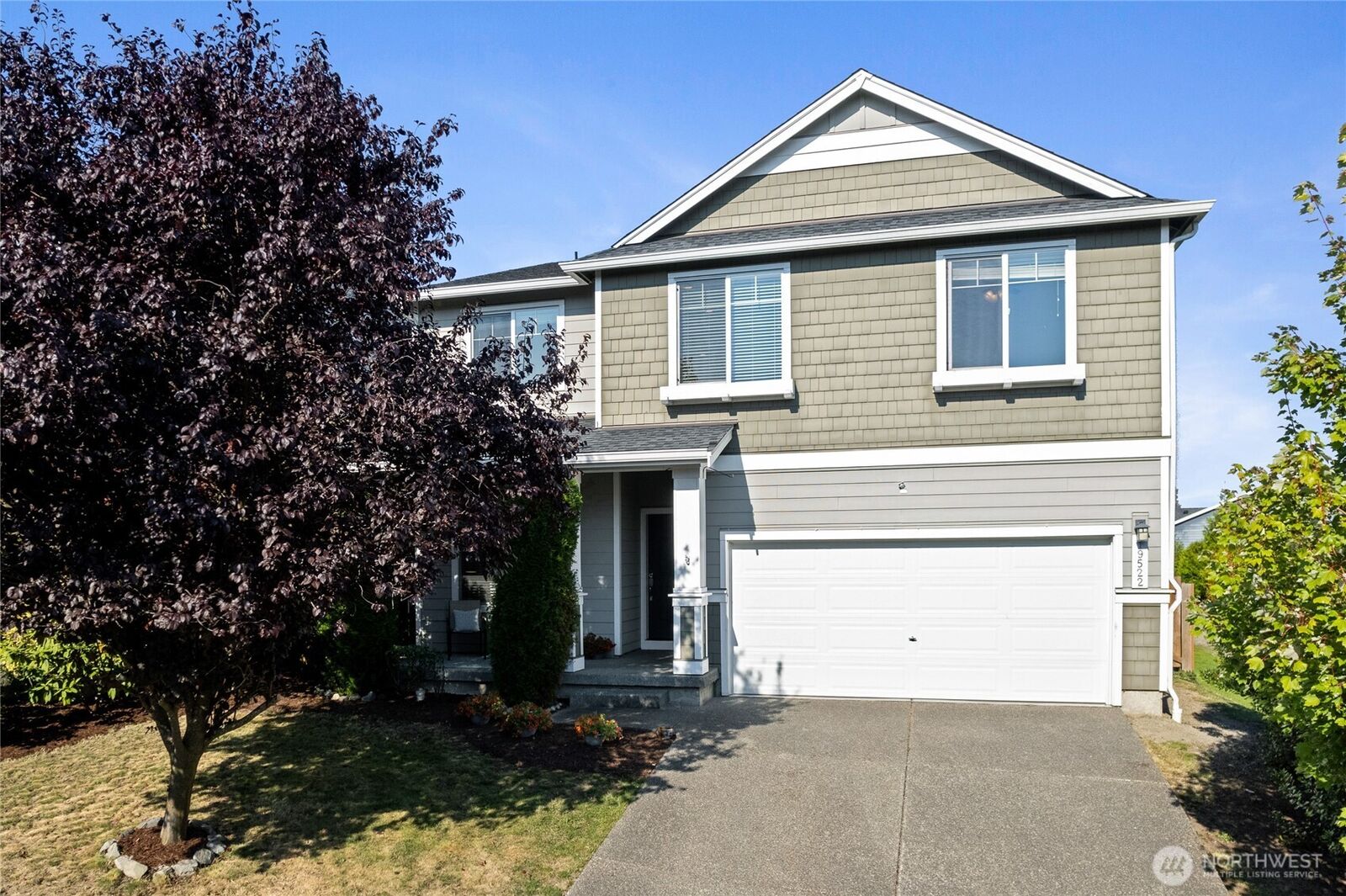 Property Photo: 19522 19th Avenue Ct E WA 98387