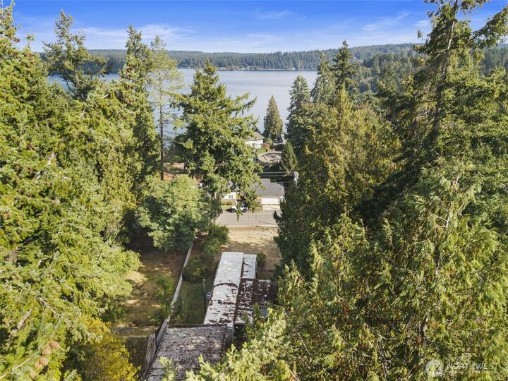 Property Photo:  8491  Illahee Road NE  WA 98311 
