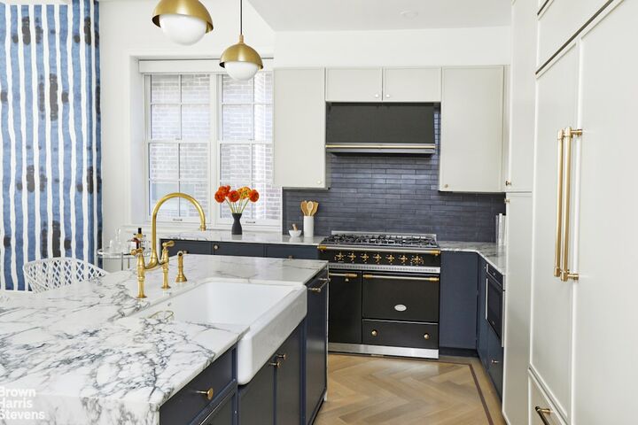 Property Photo:  155 Noble Street 1  NY 11222 