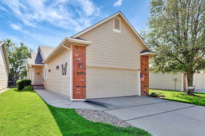 Property Photo: 13713 E Whitewood Circle KS 67230