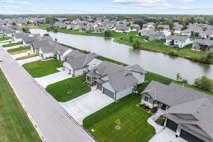 Property Photo: 510 N Wheatland Ave KS 67235