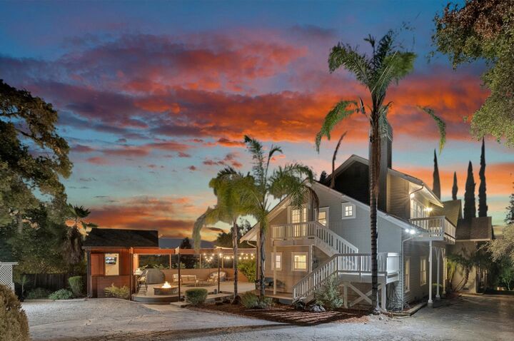 Property Photo:  85 West 5th Street  CA 95037 