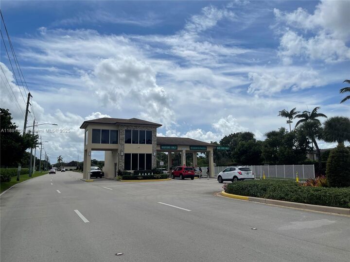 Property Photo: 800 SW 142nd Ave 104N FL 33027