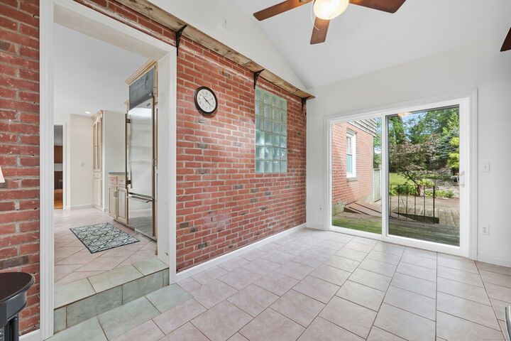 Property Photo:  101 Maplehurst Avenue  CT 06053 