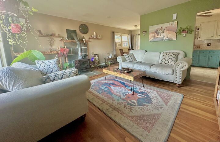 Property Photo:  66 Kent Street  CT 06461 