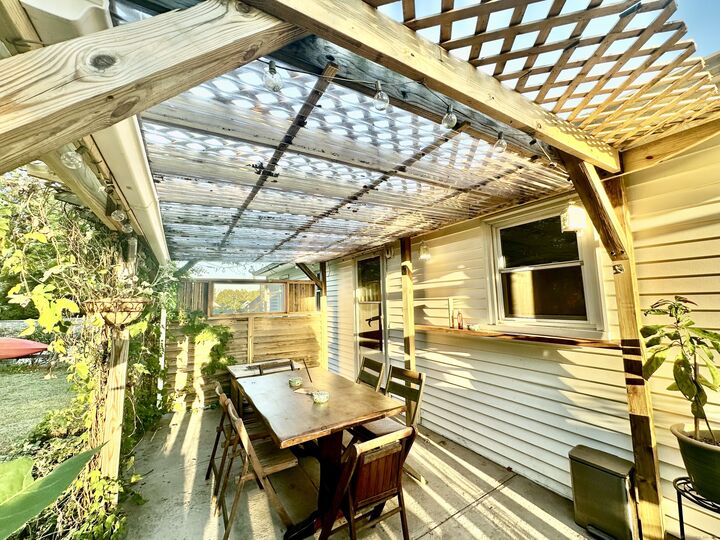 Property Photo:  66 Kent Street  CT 06461 