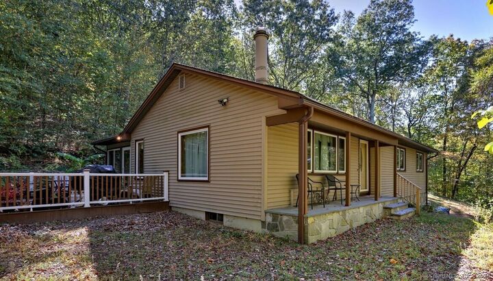 154 Seymour Road  Woodbridge CT 06525 photo