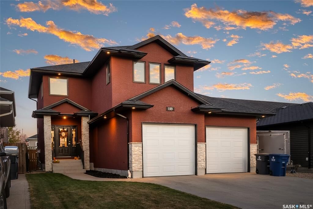 Property Photo:  119 Kinsmen Crescent  SK S0K 0A2 
