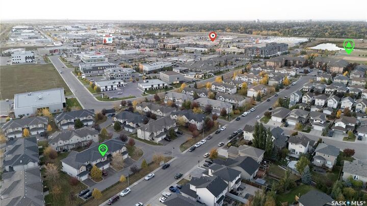 Property Photo: 615 Lynd Crescent 403 SK S7T 0G8