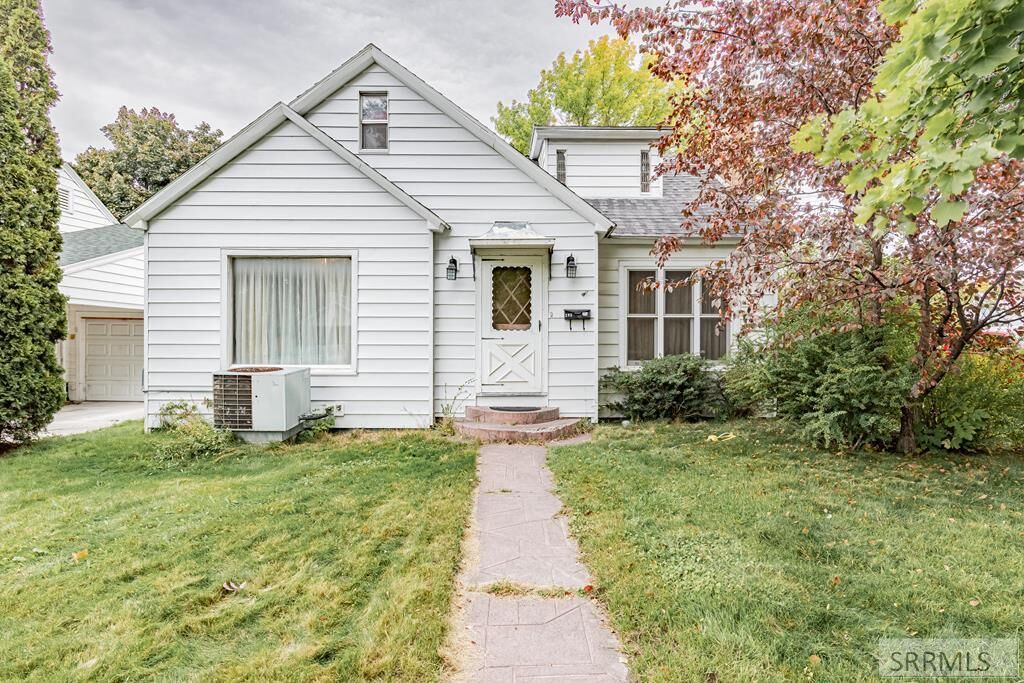 Property Photo:  295 8th Street  ID 83401 