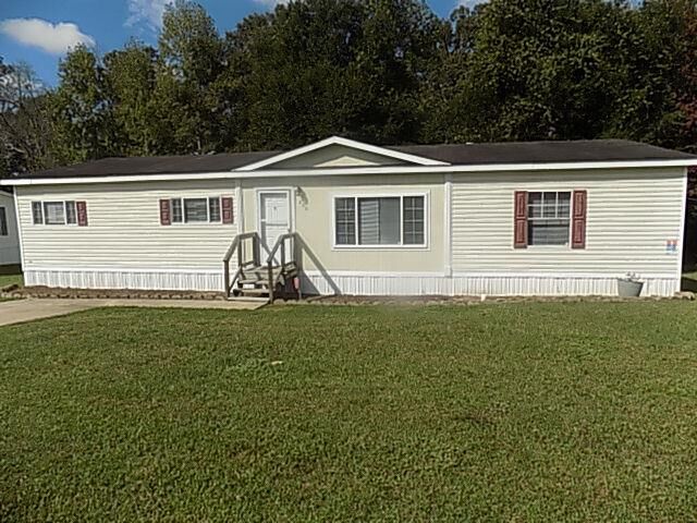 Property Photo:  200 Little Oaks Court  AL 36303 