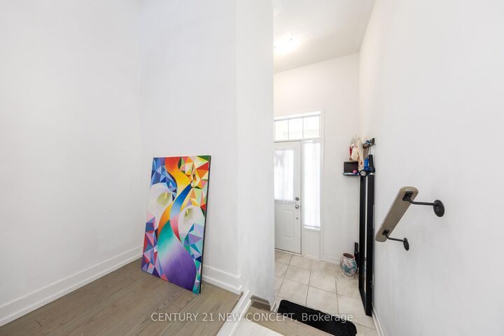 Property Photo: 227 Harding Park Street ON L3Y 0E3